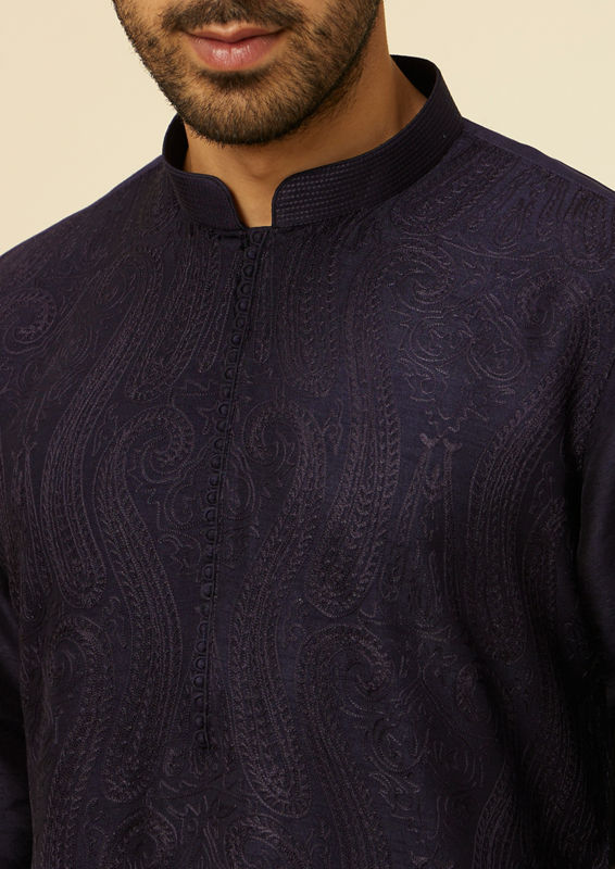 alt message - Twamev Men Dark Blue Self Patterned Kurta Set image number 1