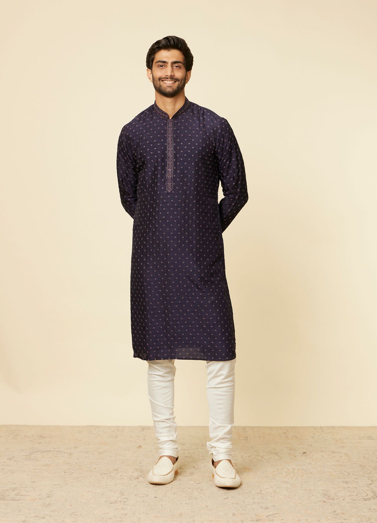 Twamev Men Midnight Blue Self Patterned Kurta Set
