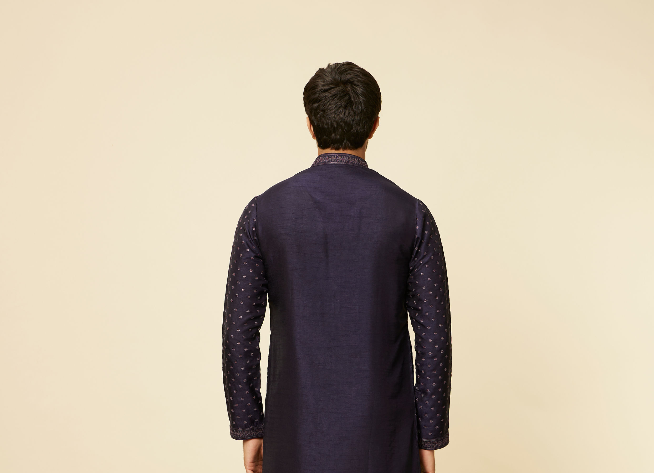 Twamev Men Midnight Blue Self Patterned Kurta Set