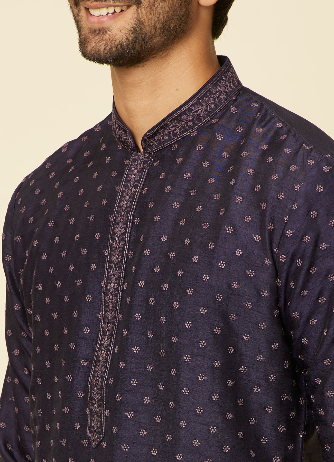 Twamev Men Midnight Blue Self Patterned Kurta Set
