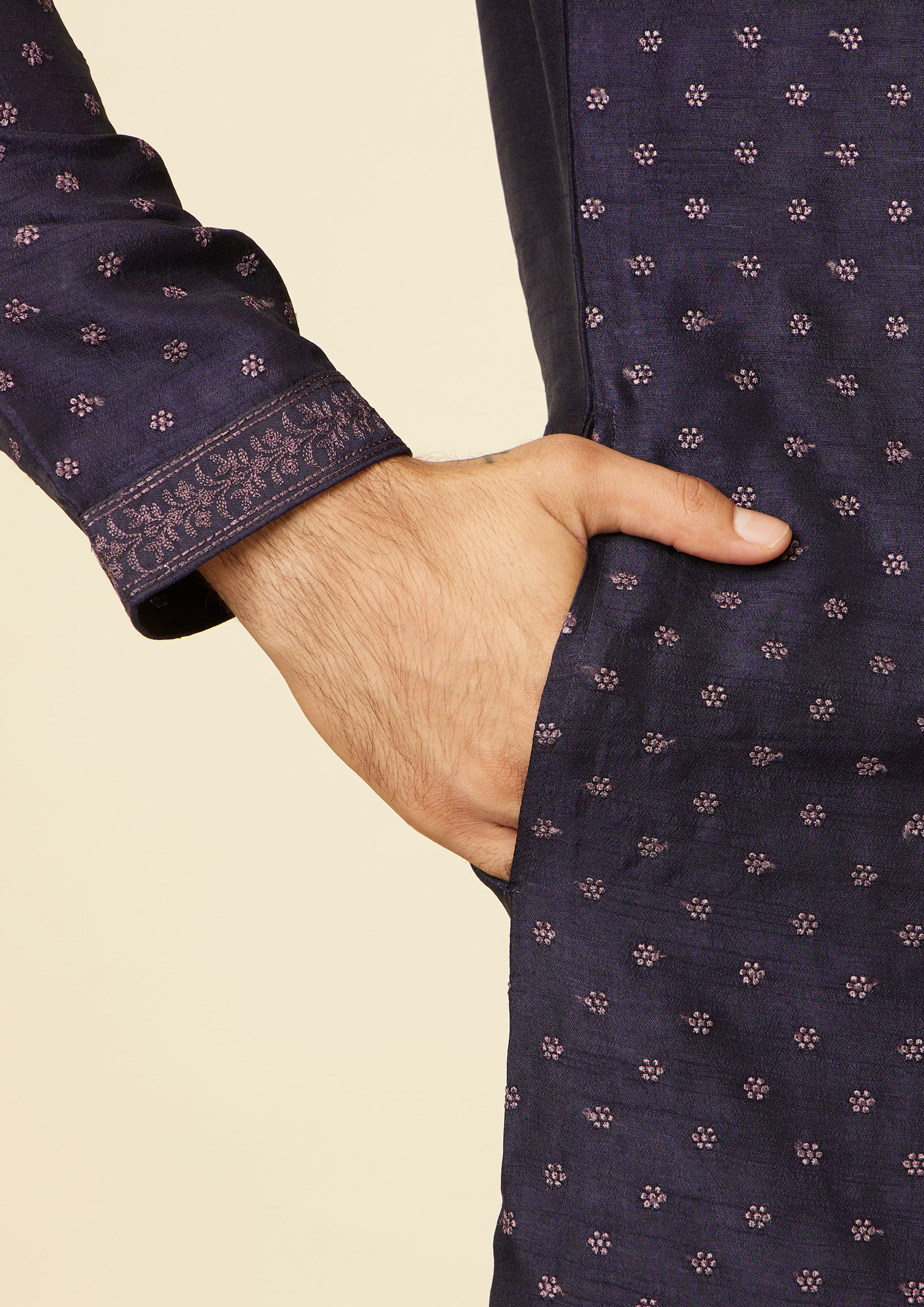 Twamev Men Midnight Blue Self Patterned Kurta Set