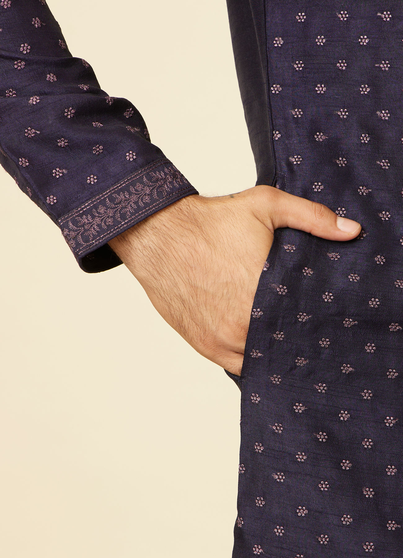 Twamev Men Midnight Blue Self Patterned Kurta Set