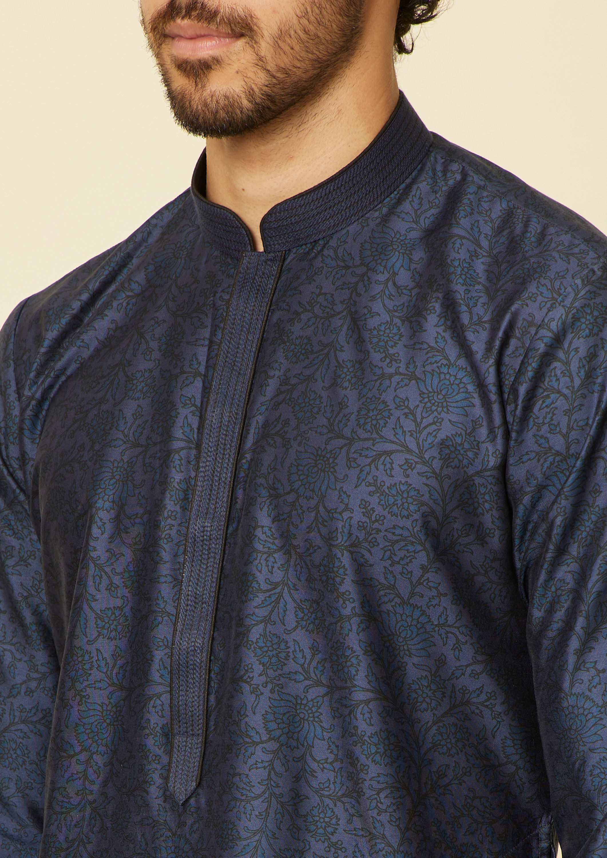 Twamev Men Indigo Blue Bel Buti Patterned Kurta Set
