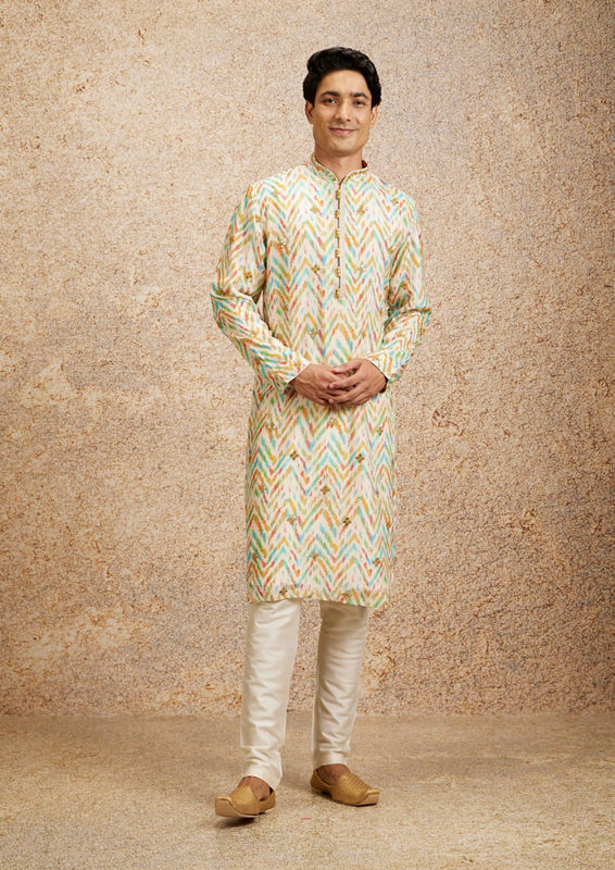 alt message - Twamev Men Beige Multicoloured Chevron Patterned Kurta Set image number 2