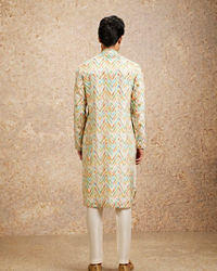 Twamev Men Beige Multicoloured Chevron Patterned Kurta Set