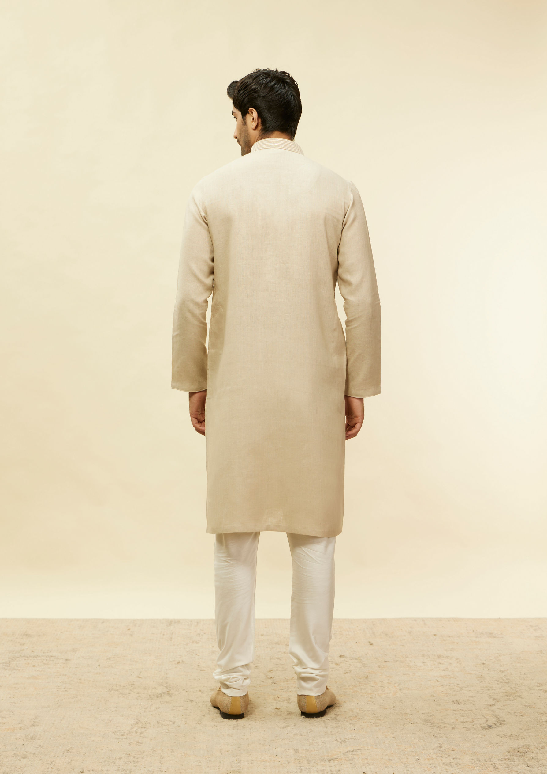 Twamev Men Natural Floral Thread Linen Kurta Set