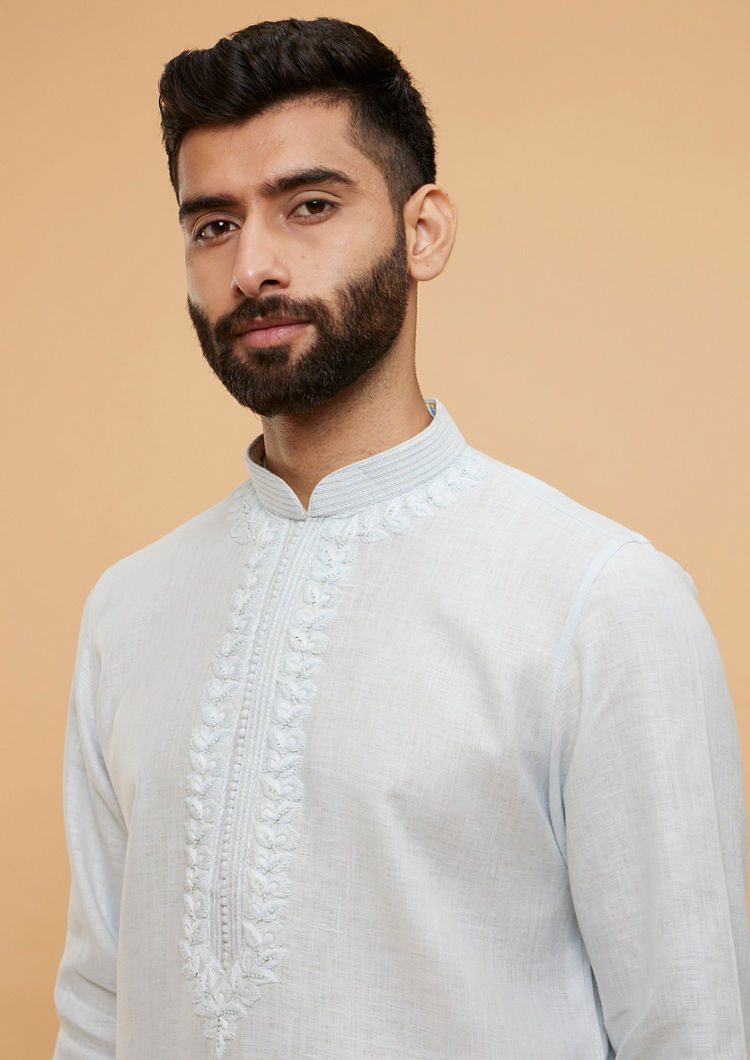 Twamev Men Ice Blue Plain Kurta Set with Embellished Neckline