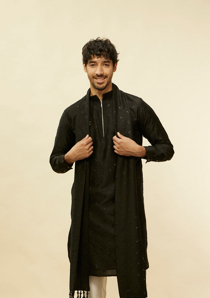 alt message - Twamev Men Rich Sequin Affair in Black Kurta Set image number 0