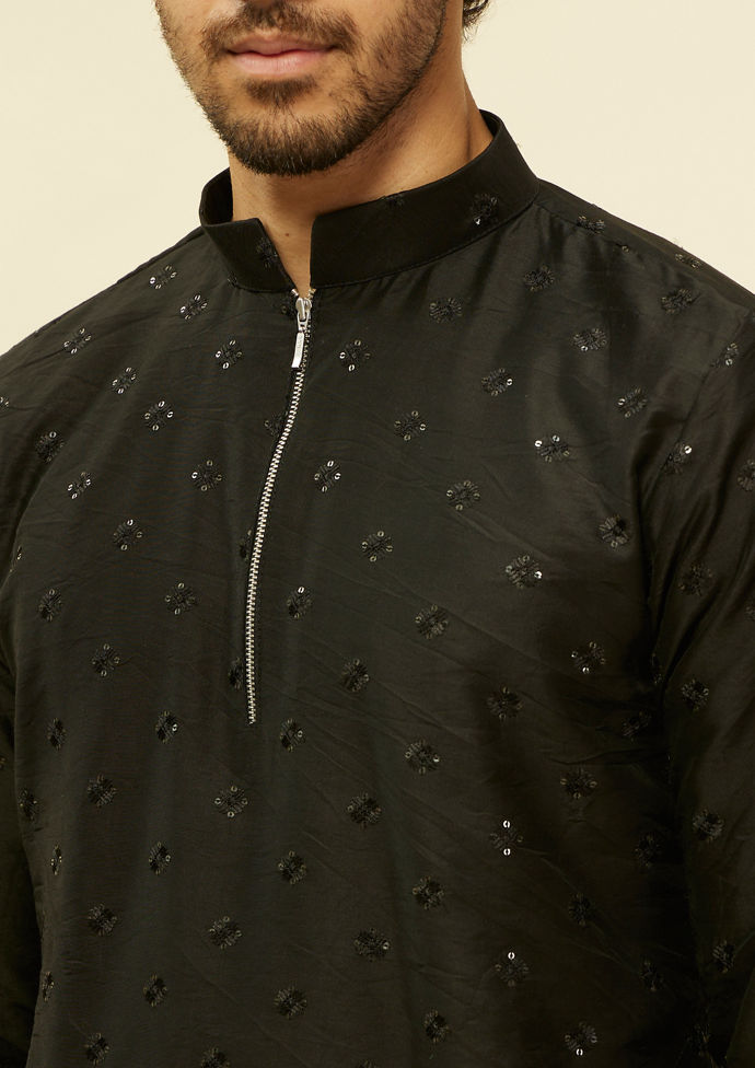 alt message - Twamev Men Rich Sequin Affair in Black Kurta Set image number 1