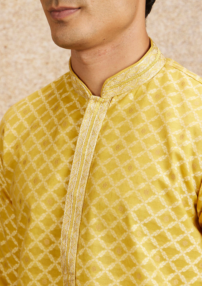 Twamev Men Mustard Yellow Jaal Patterned Kurta Set