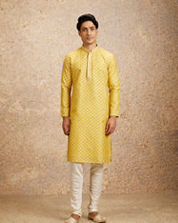Twamev Men Mustard Yellow Jaal Patterned Kurta Set