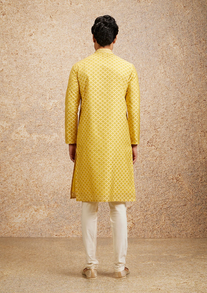 Twamev Men Mustard Yellow Jaal Patterned Kurta Set