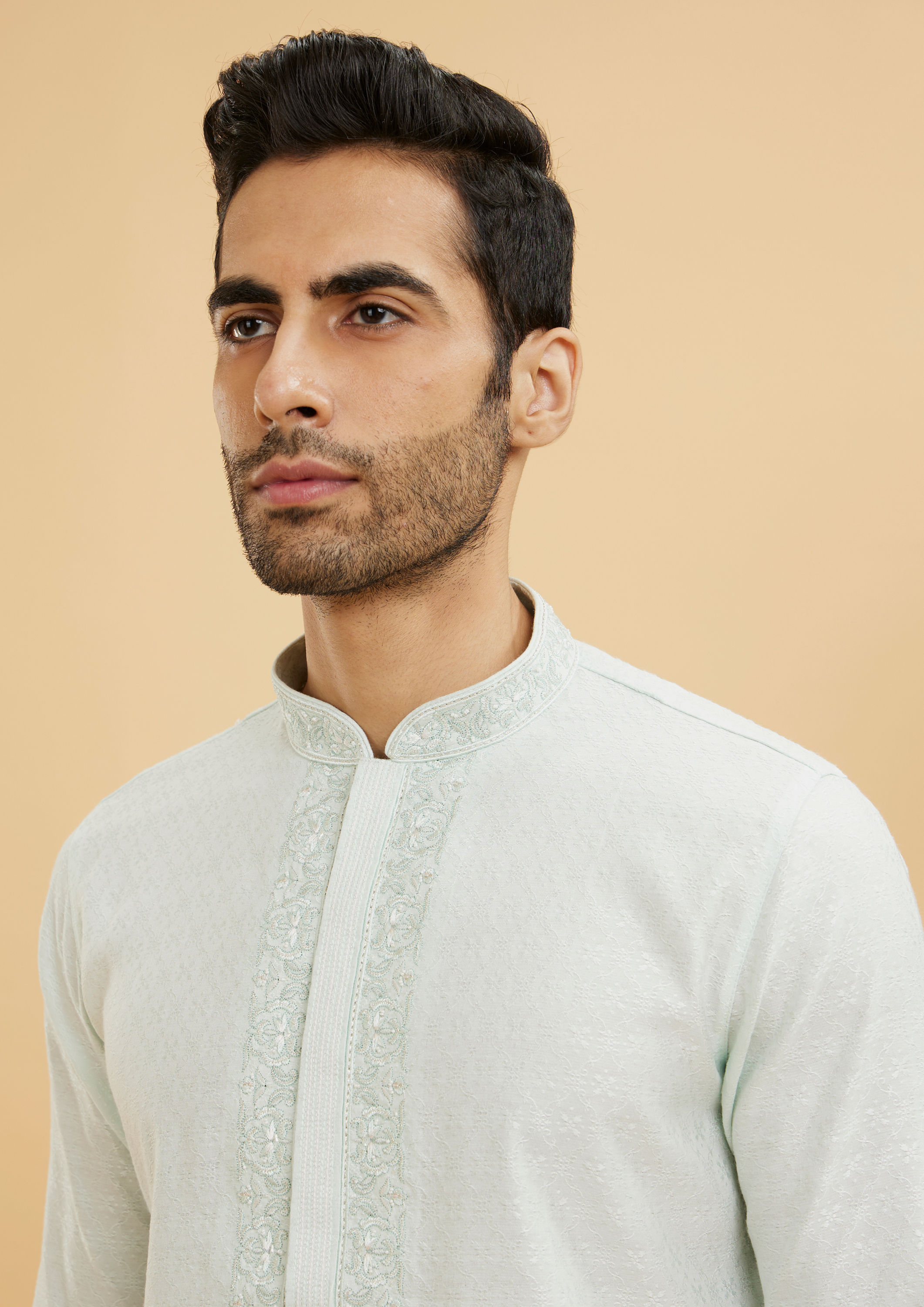 Twamev Men Aqua Green Floral Patterned Kurta Set with Embroidered Neckline