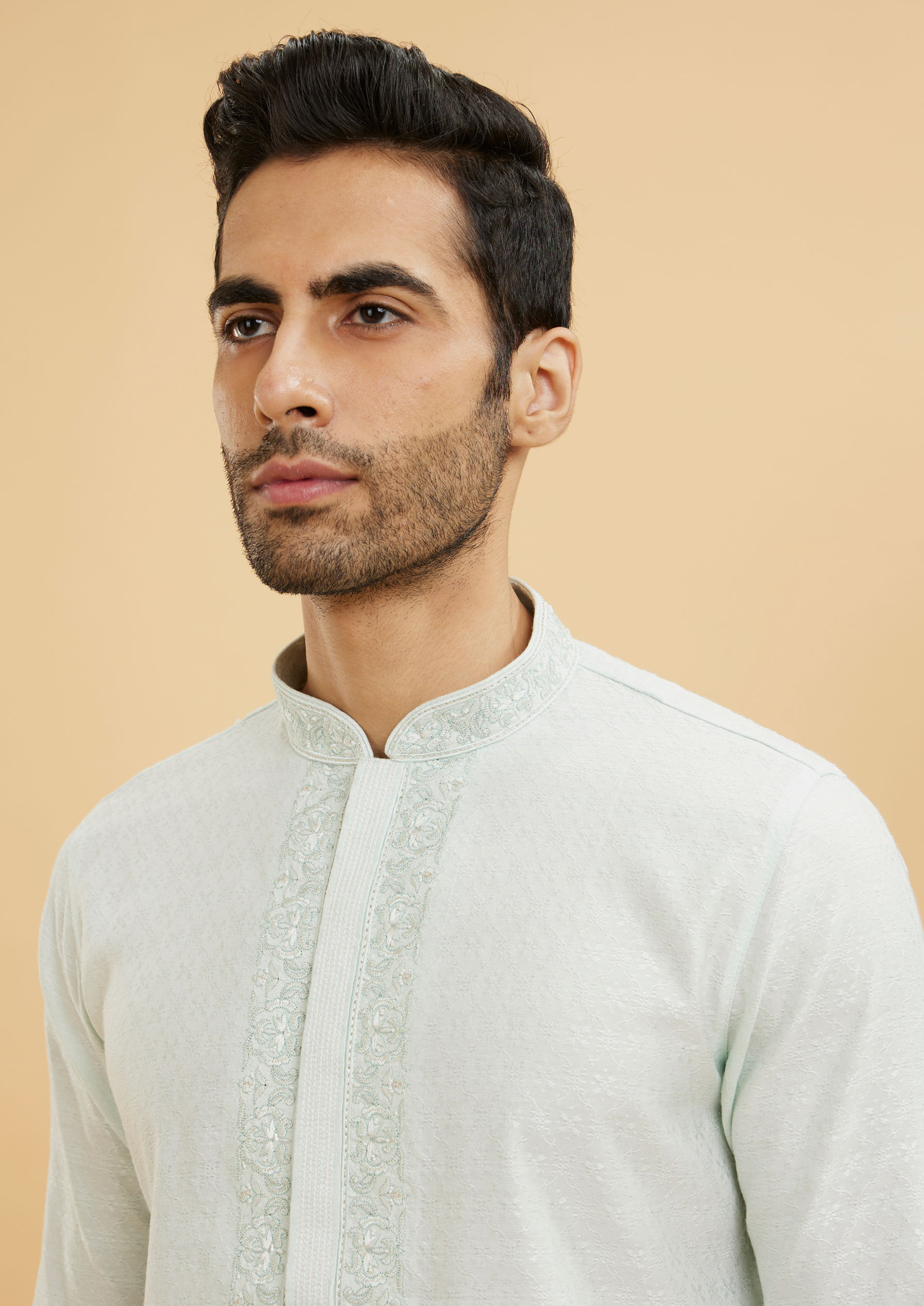 Twamev Men Aqua Green Floral Patterned Kurta Set with Embroidered Neckline