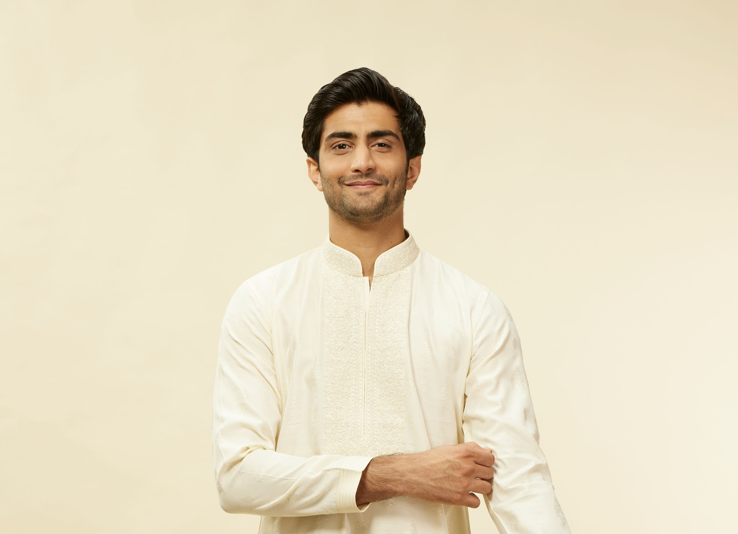 Twamev Men Elegant Cream Printed Mandarin Collar Kurta Set