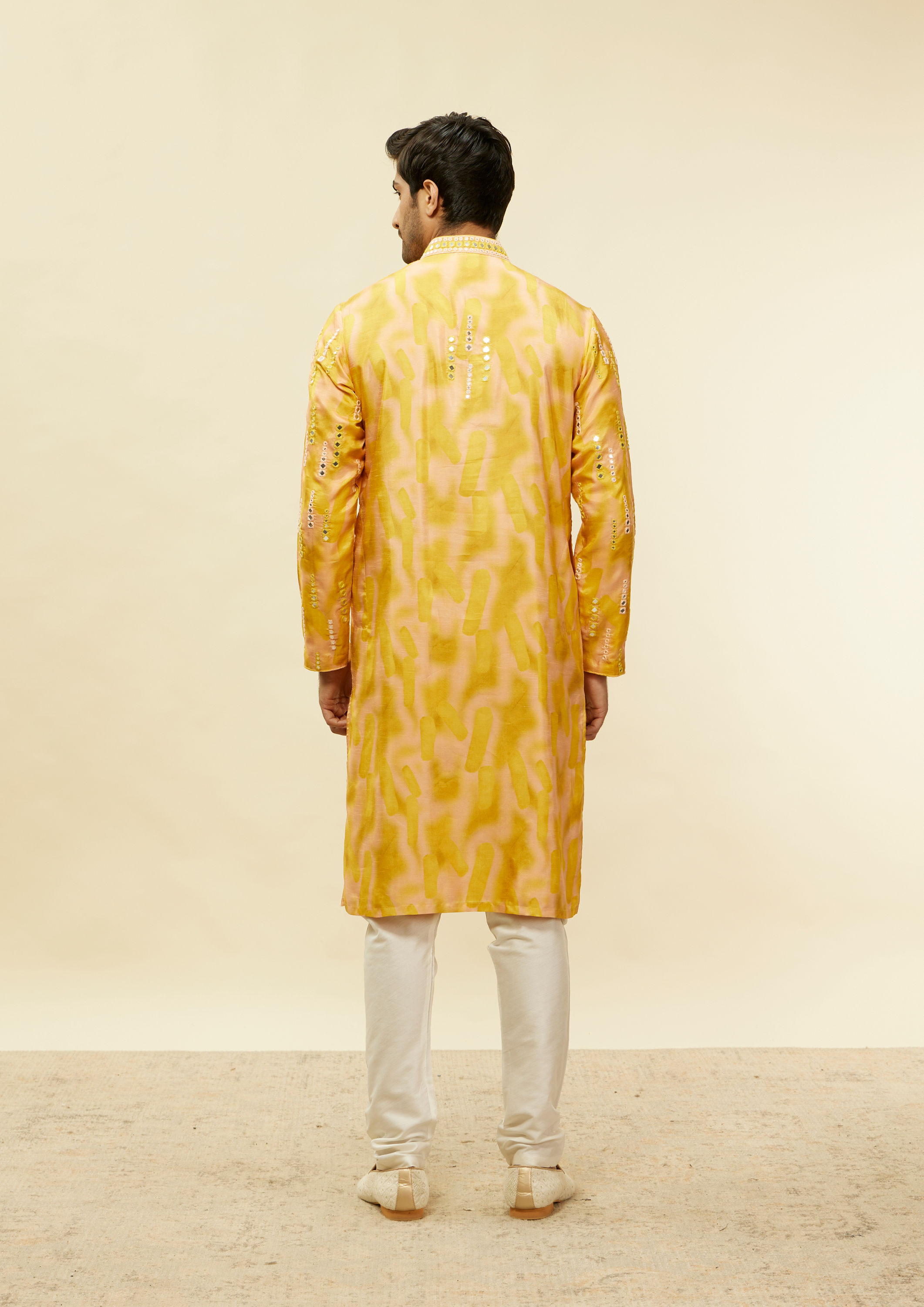 Twamev Men Mustard Glow Linear Foil Mirror Kurta Set