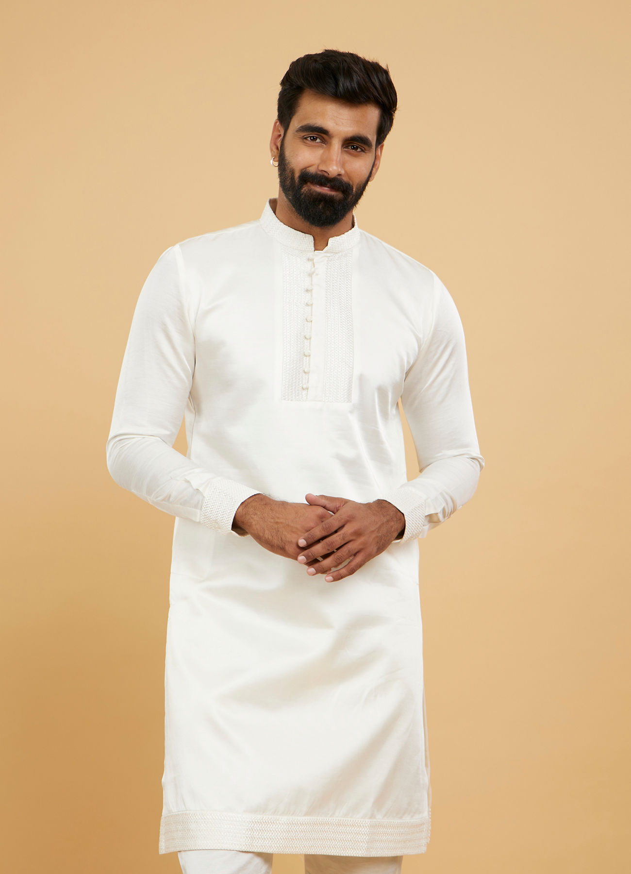 Twamev Men White Viscose Self-Embroidered Kurta Set