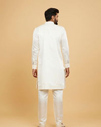 Twamev Men White Viscose Self-Embroidered Kurta Set