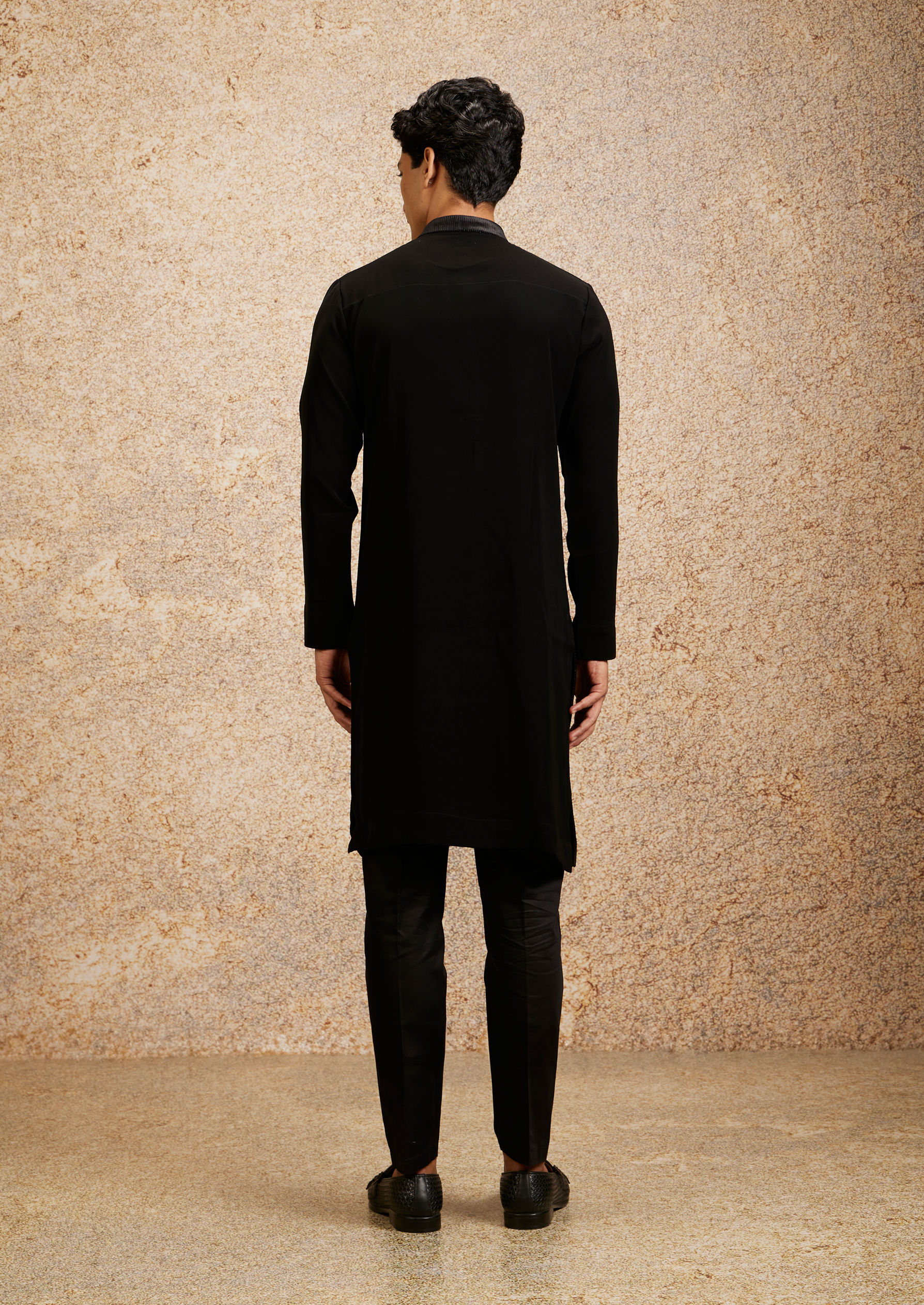 Twamev Men Zari Embellished Black Kurta Pajama