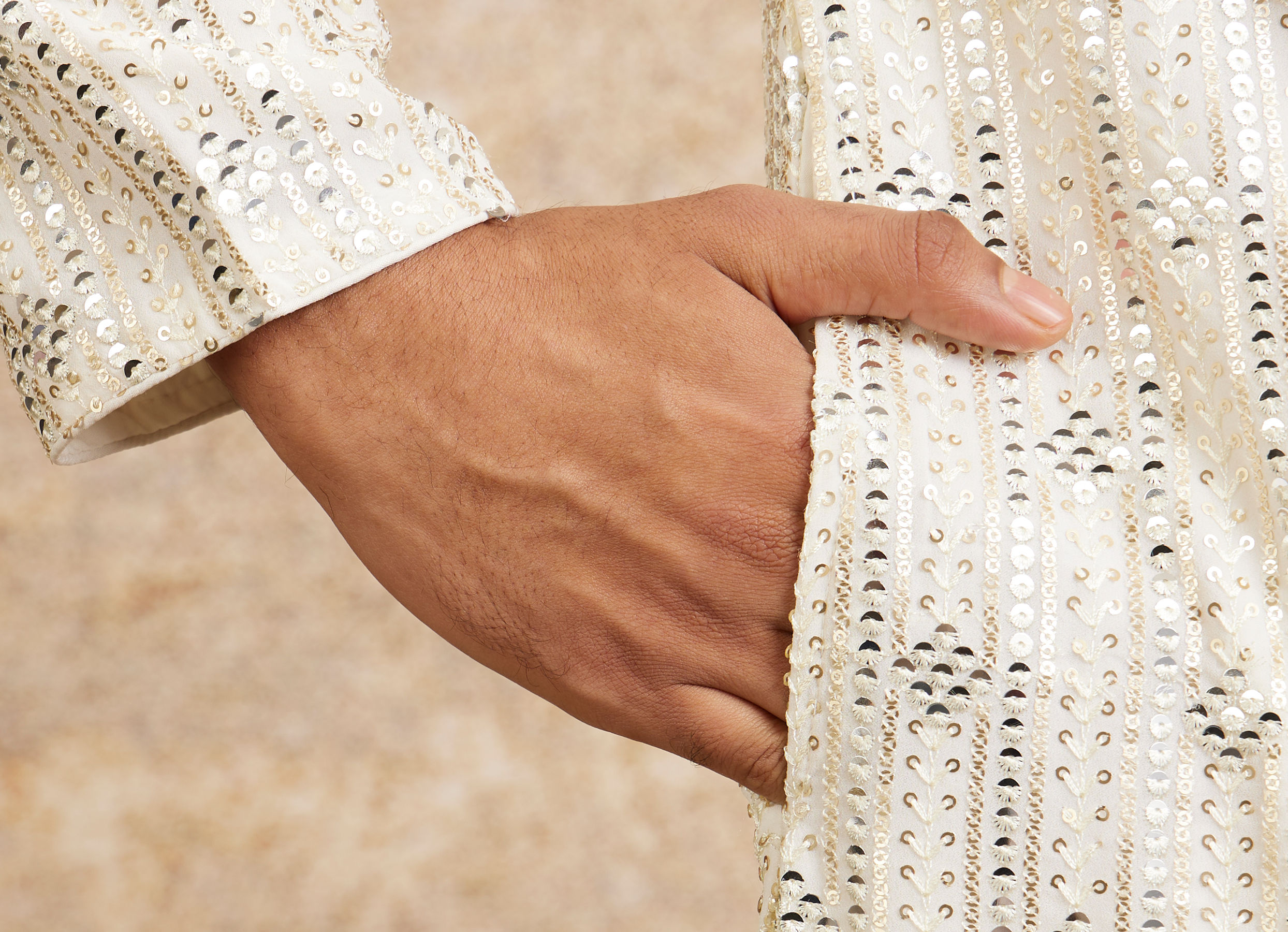 Twamev Men Warm White Chowkadi Motif Patterned Kurta Set