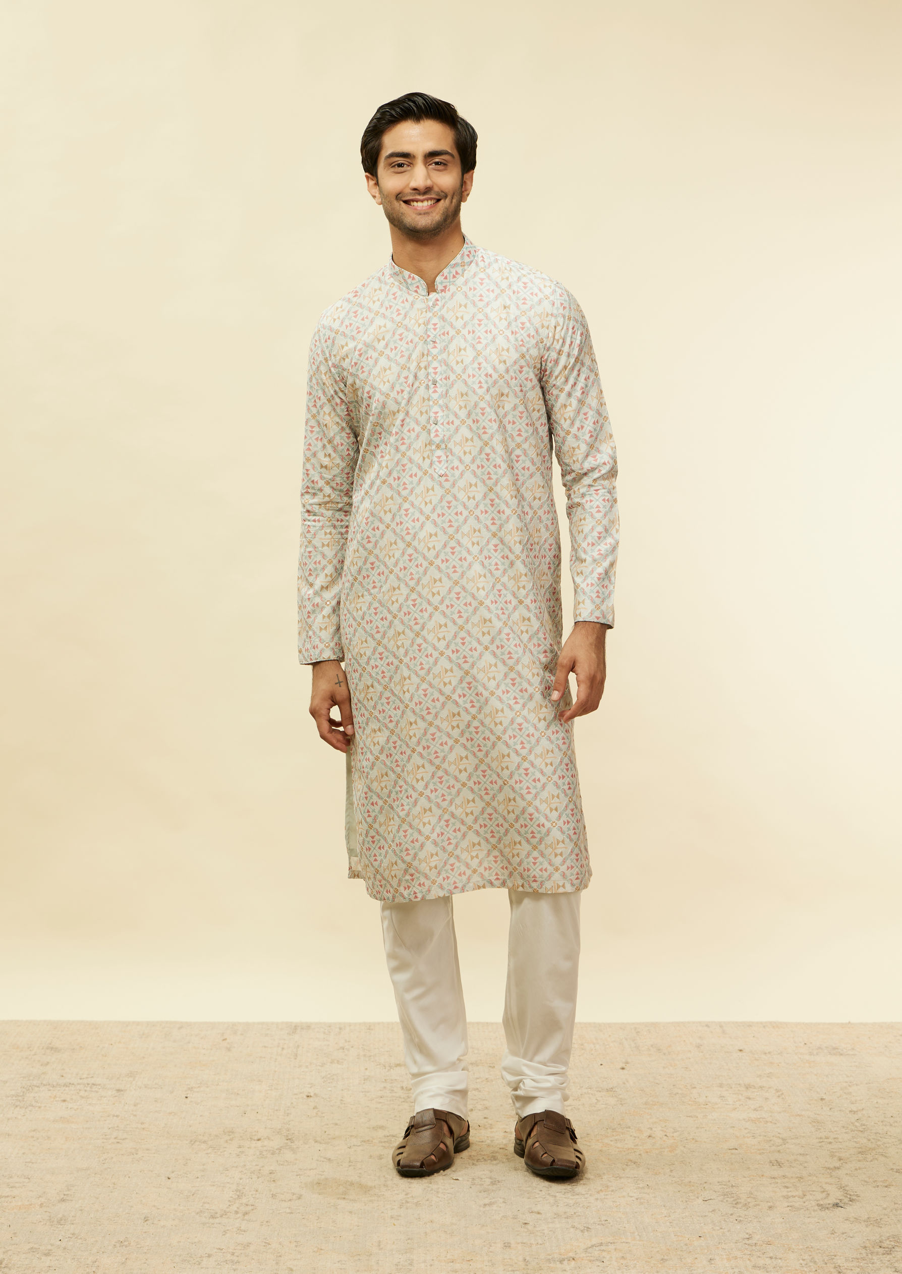 Twamev Men Suave Grey Print Kurta Set