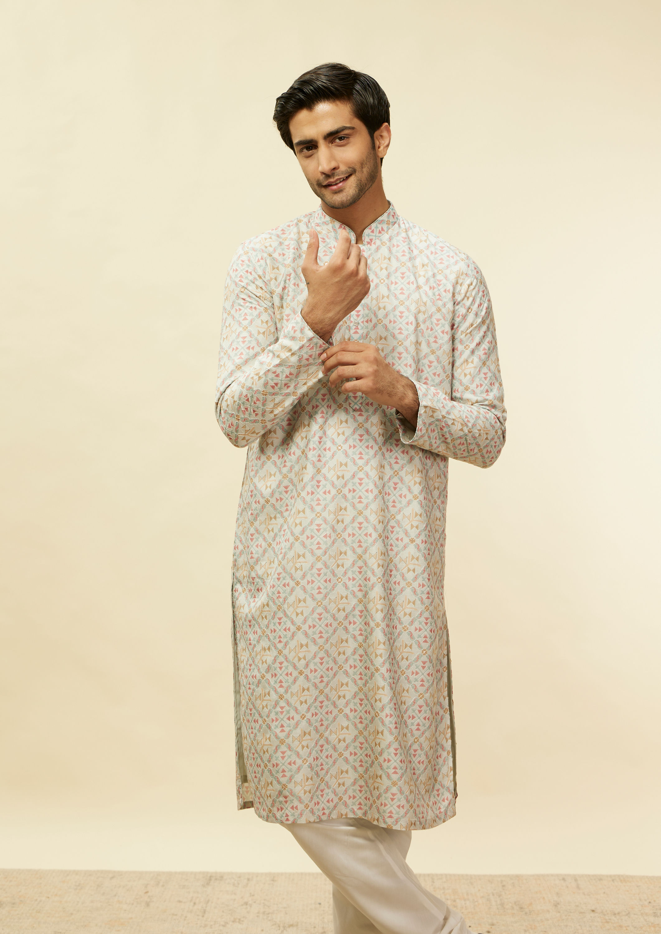Twamev Men Suave Grey Print Kurta Set