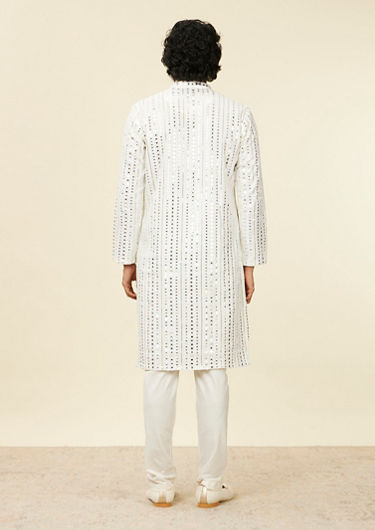 alt message - Twamev Men Warm White Kurta Set with Mirror Work image number 4