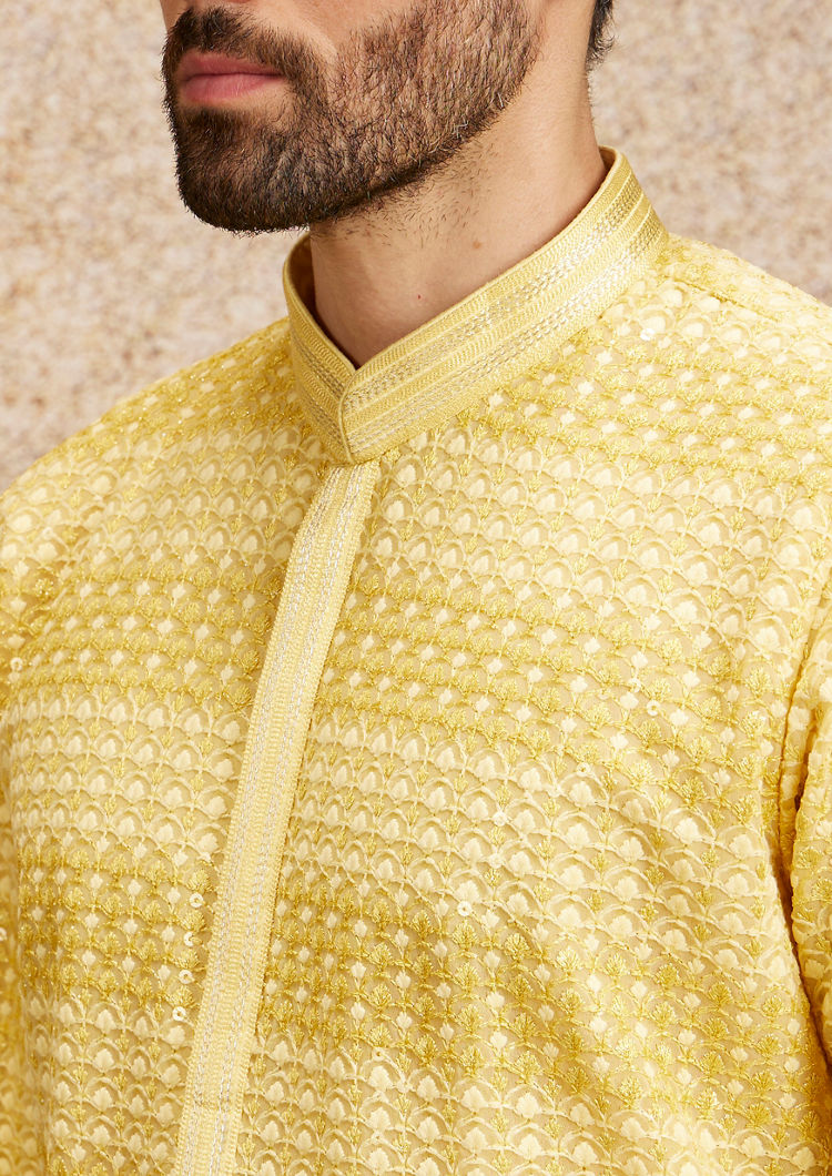 Twamev Men Sparkling Yellow Georgette Kurta Pajama image number 1