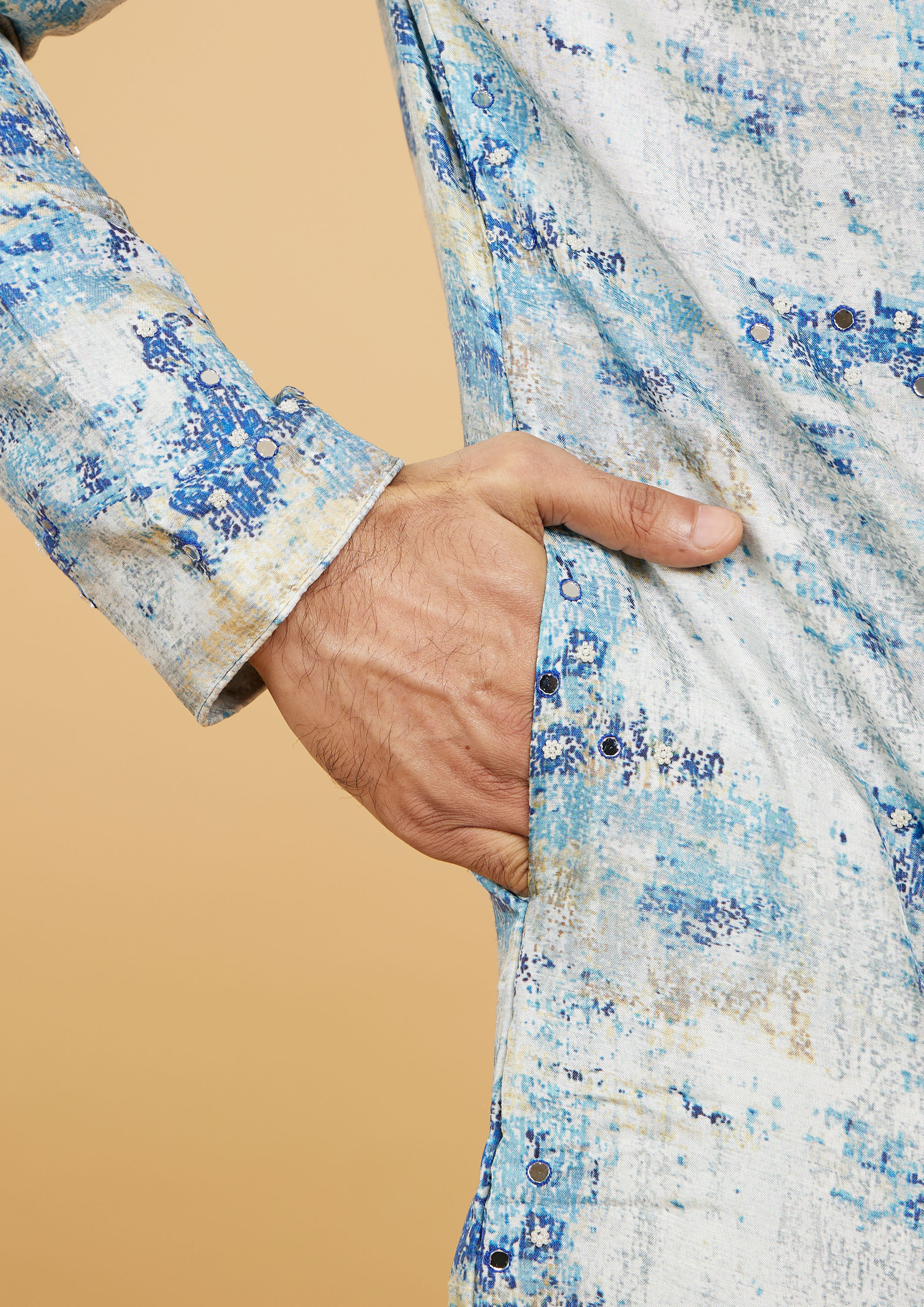 Twamev Men Twirling Blue Elegance Kurta Pajama