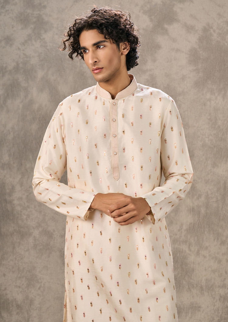 Twamev Men Ivory Silk Zardozi Embroidered Kurta Set