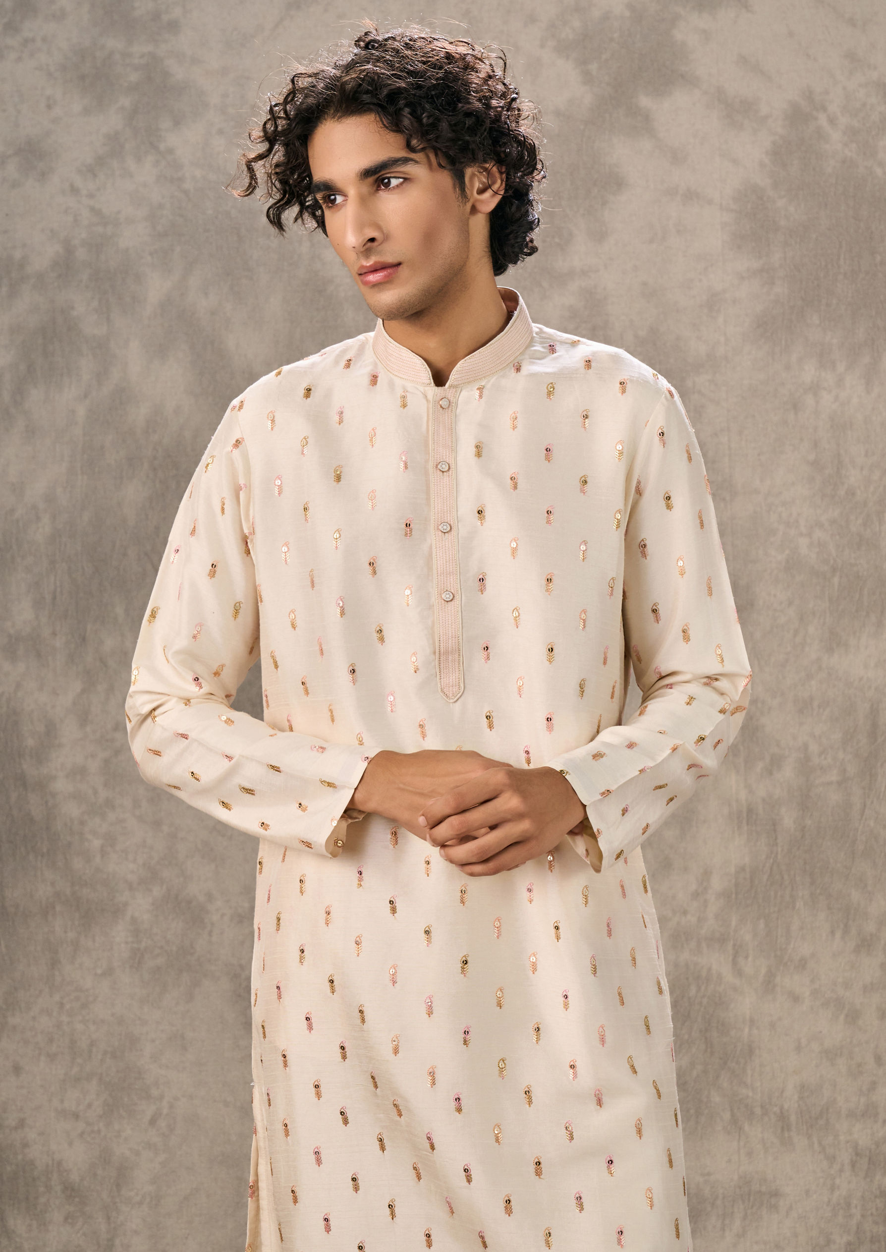 Twamev Men Ivory Silk Zardozi Embroidered Kurta Set