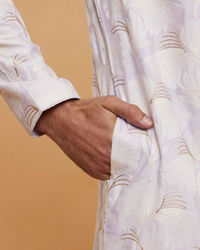 Twamev Men Soft Lilac Leaf Printed Kurta Set