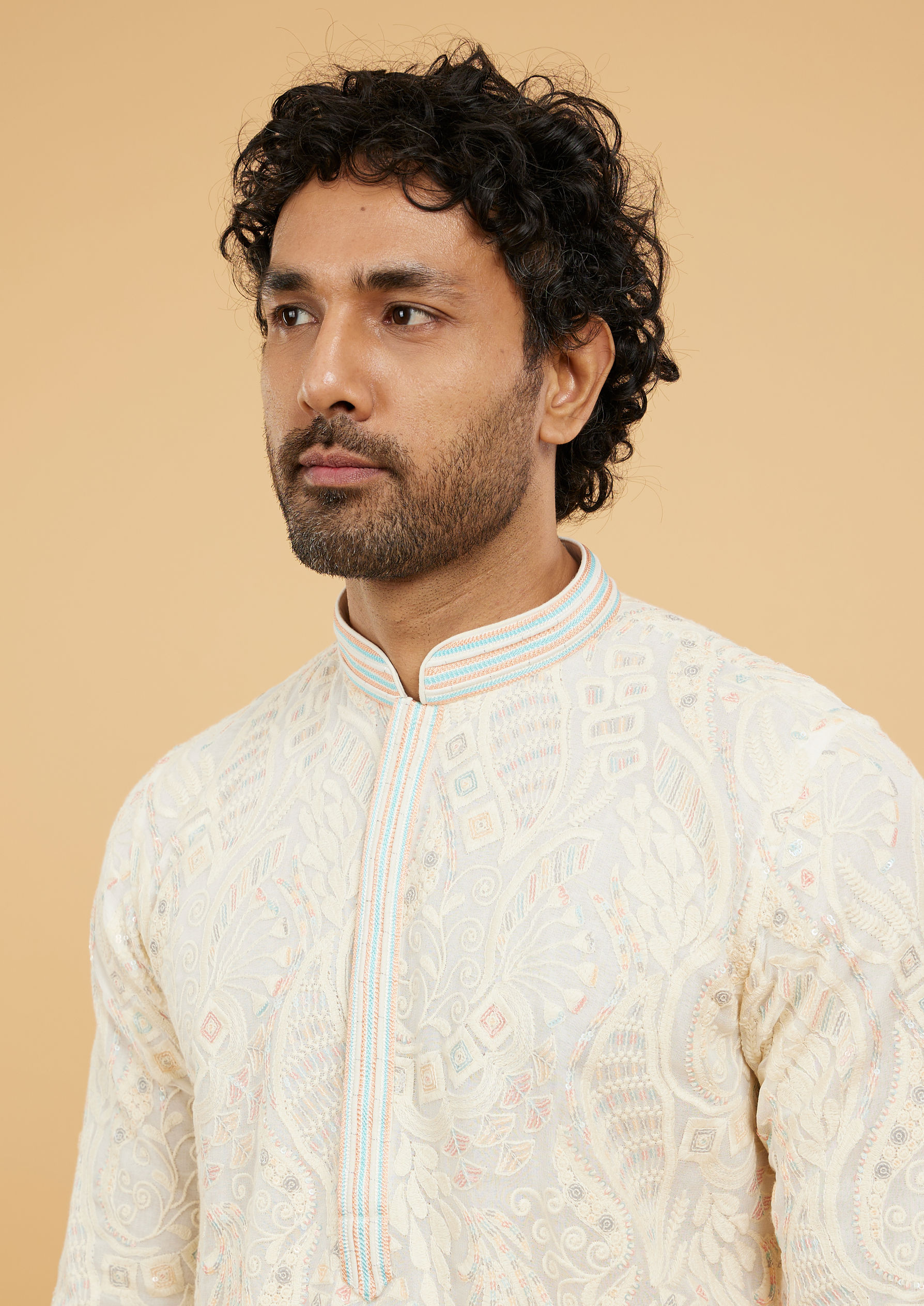 Twamev Men Cream White Abstract Embroidered Kurta Set with Striped Collar