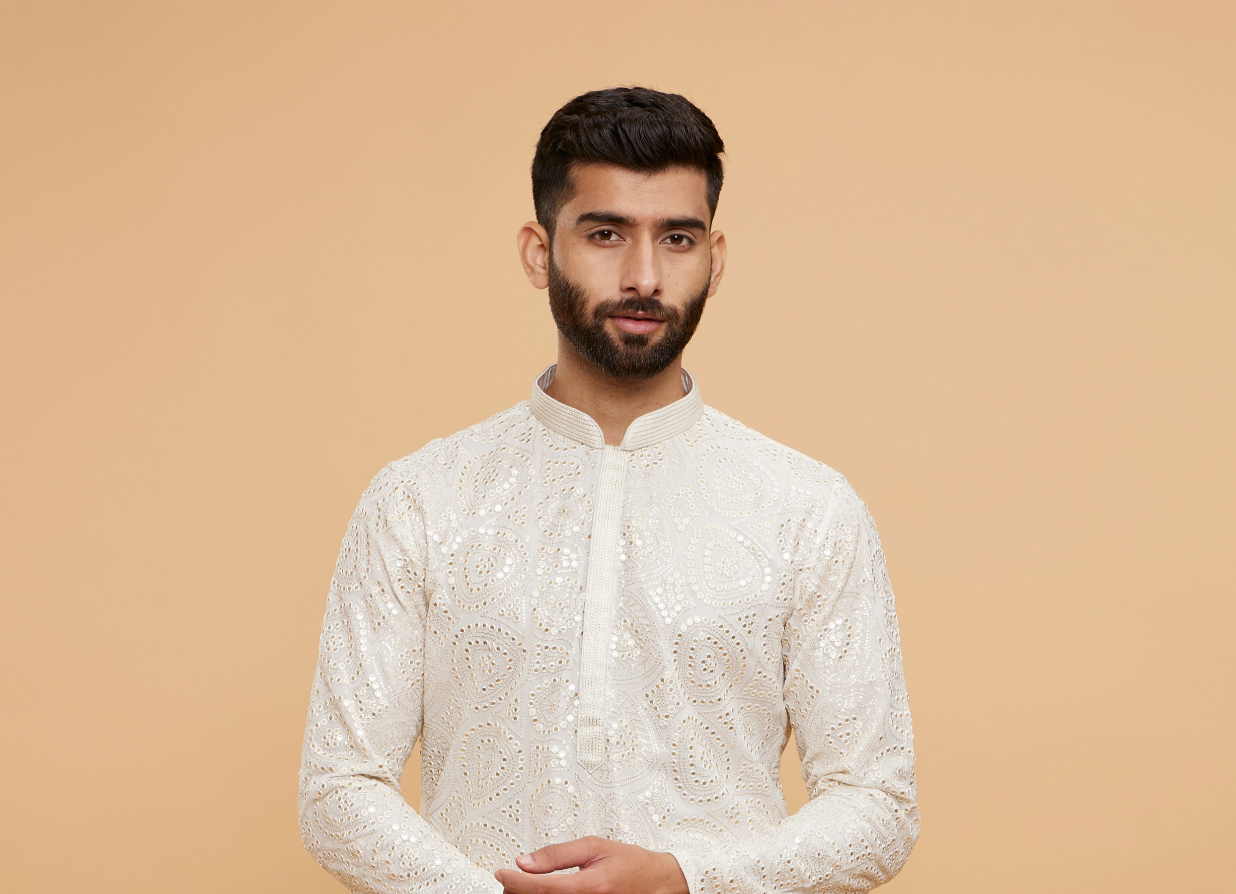 Twamev Men Ivory Cream Self Patterned Kurta Set with Mirror Work