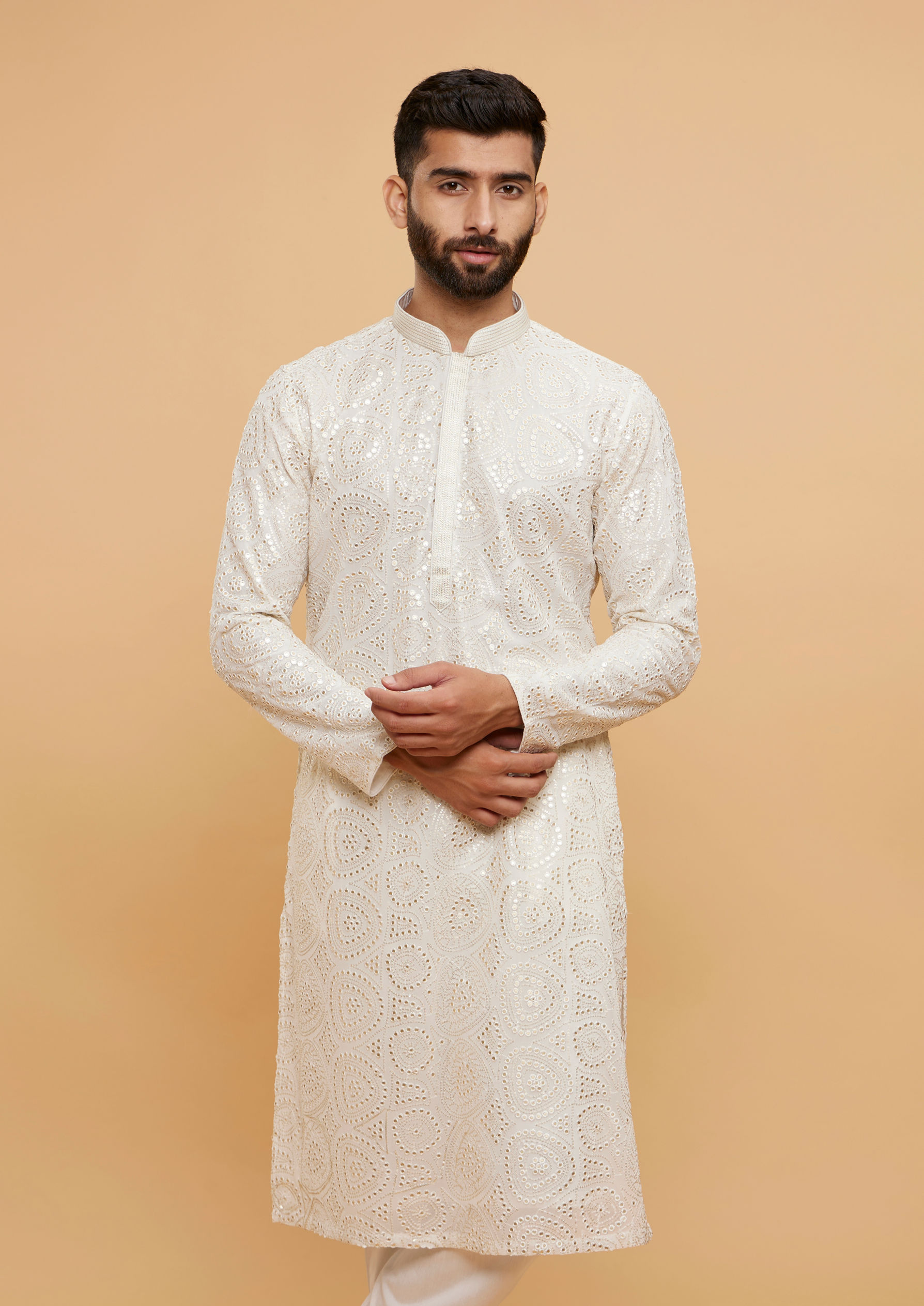 Twamev Men Ivory Cream Self Patterned Kurta Set with Mirror Work