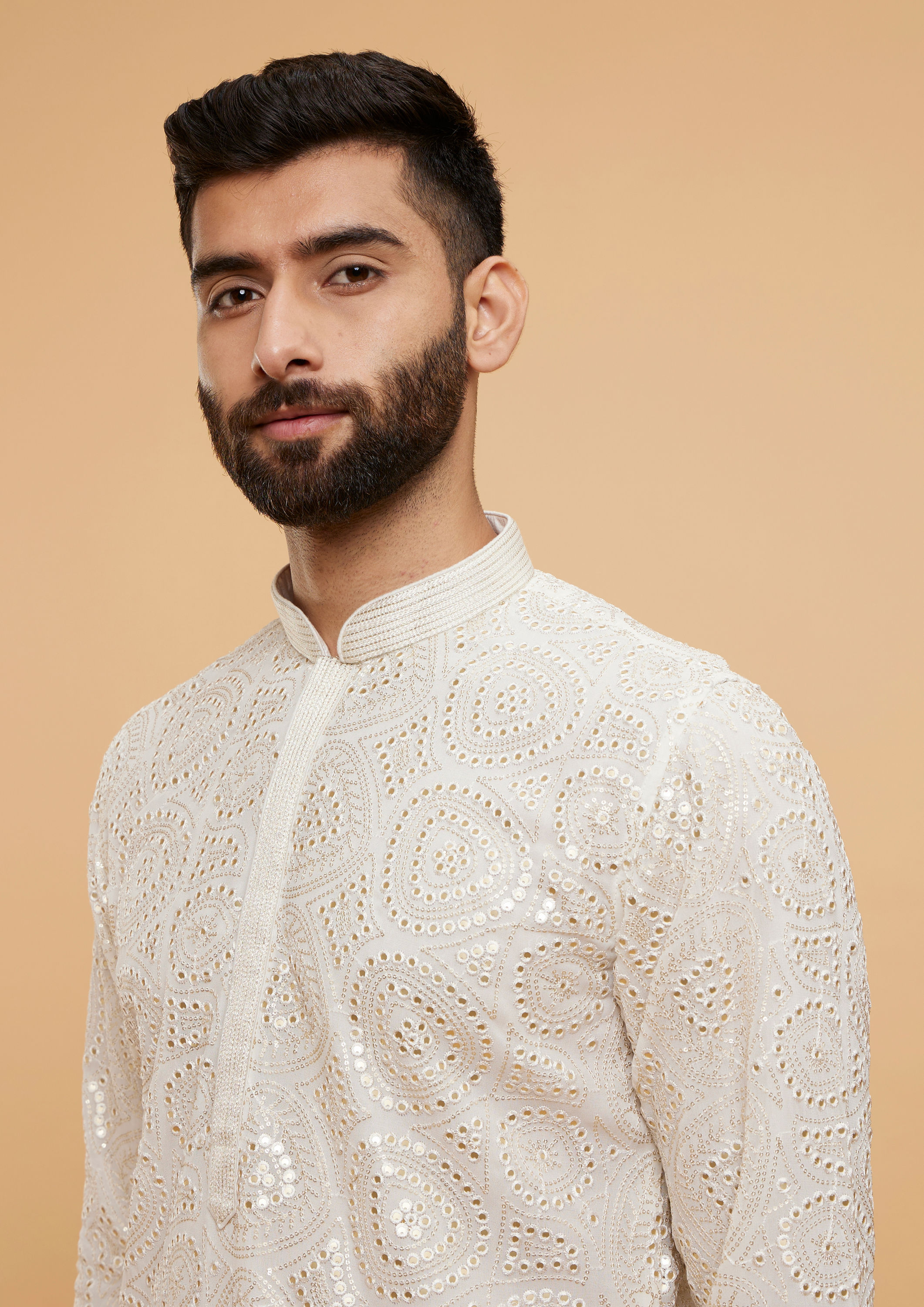 Twamev Men Ivory Cream Self Patterned Kurta Set with Mirror Work