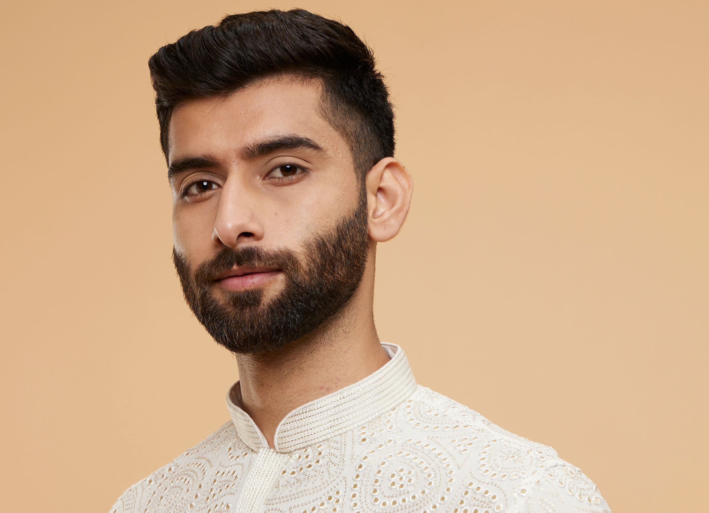 Twamev Men Ivory Cream Self Patterned Kurta Set with Mirror Work