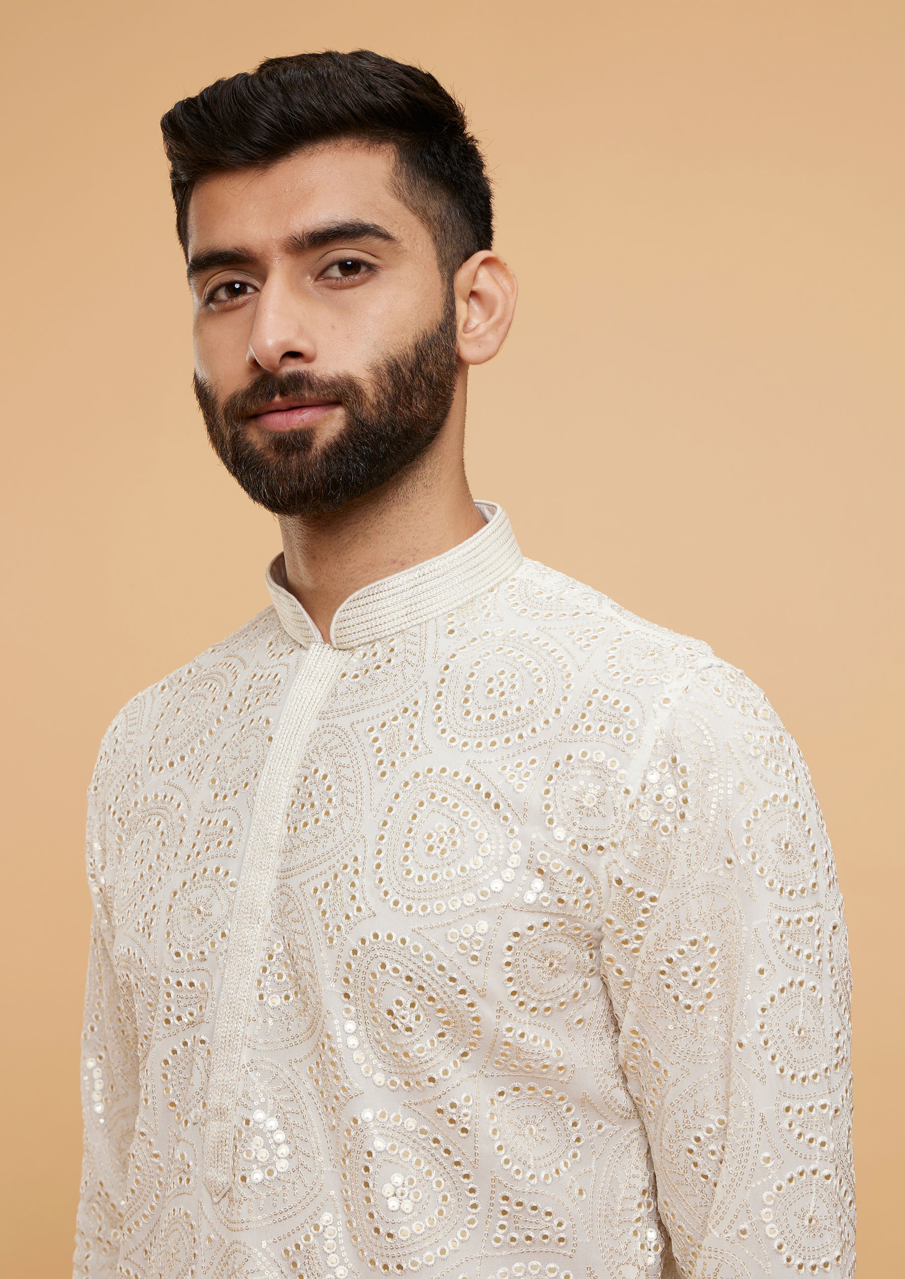 Twamev Men Ivory Cream Self Patterned Kurta Set with Mirror Work
