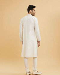 Twamev Men Ivory Viscose Floral Embroidered Kurta Set