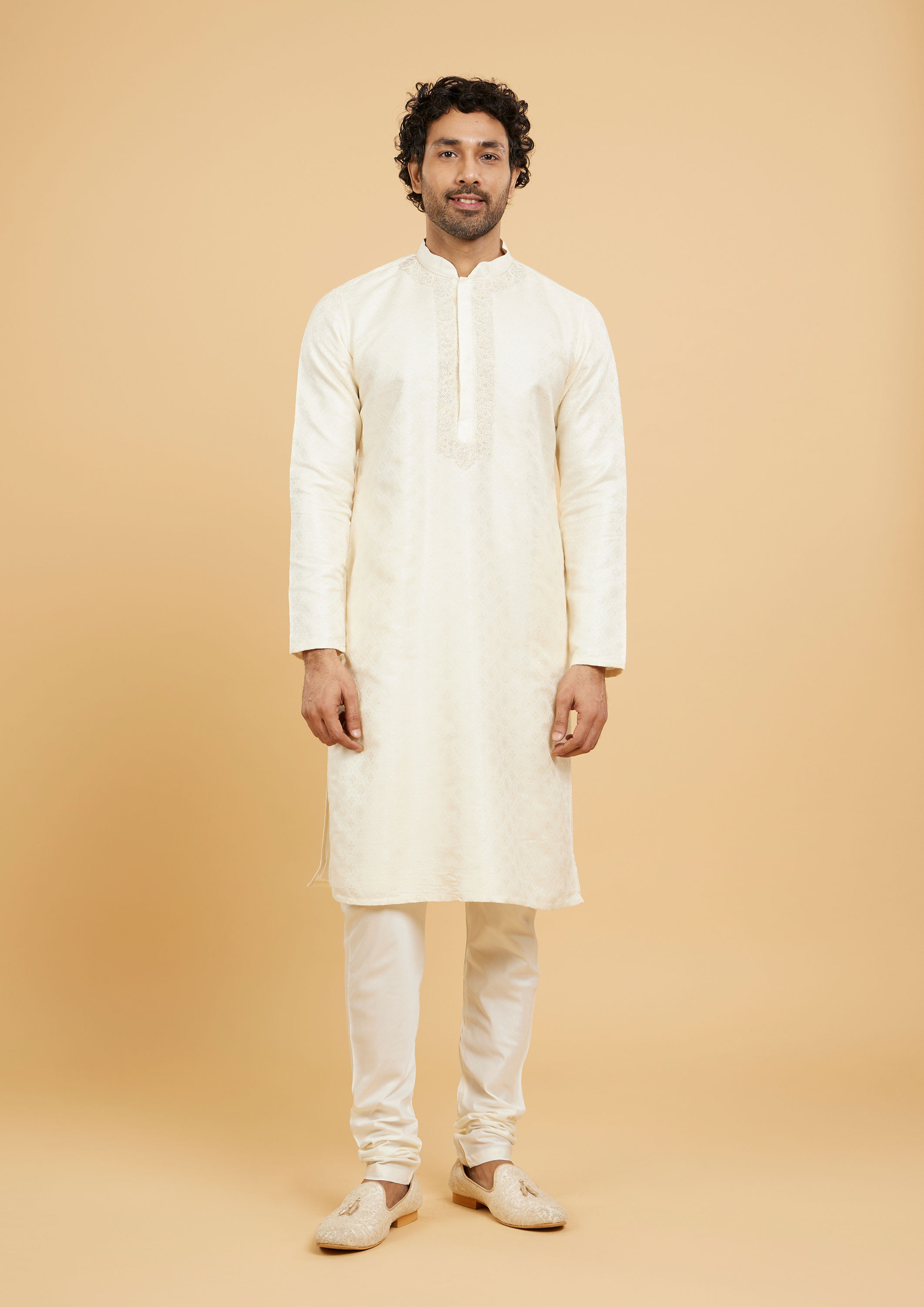 Twamev Men Cream Beige Buta Patterned Kurta Set