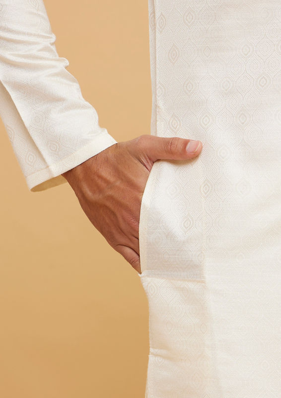 Twamev Men Twinkling Cream Brocade Kurta Pajama