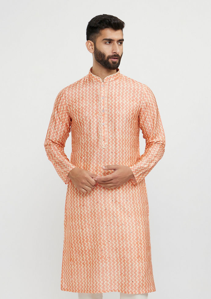 Twamev Men Soft Peach Chevron Printed Kurta Set with Mirror Work