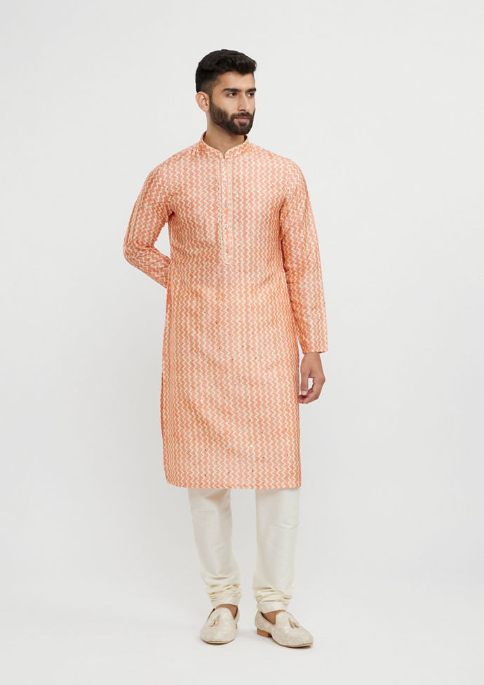 Twamev Men Soft Peach Chevron Printed Kurta Set with Mirror Work