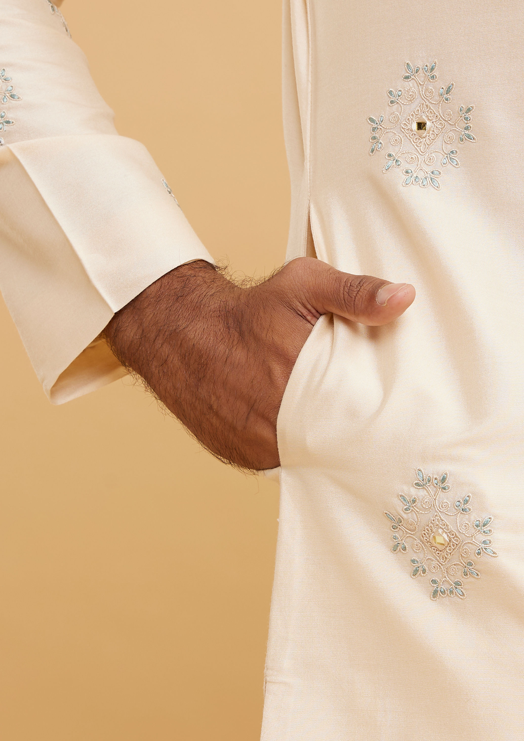 Twamev Men Beige Elegance Kurta Pajama