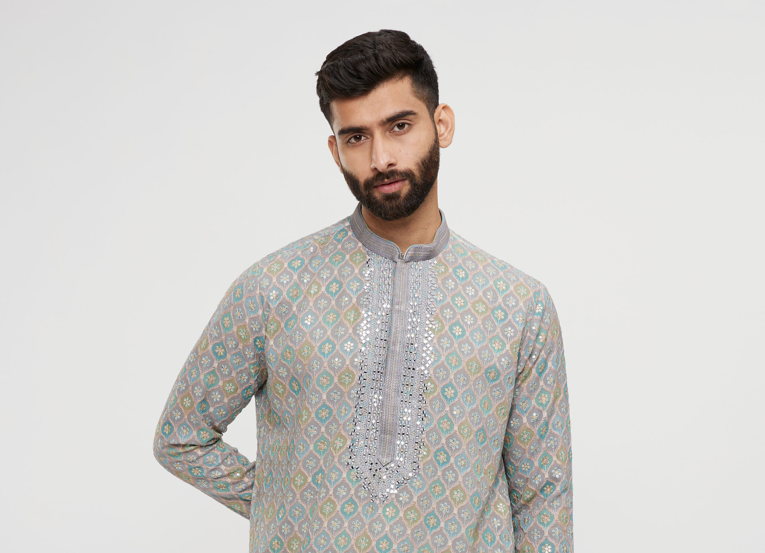 Twamev Men Grey Georgette Embroidered Kurta Set