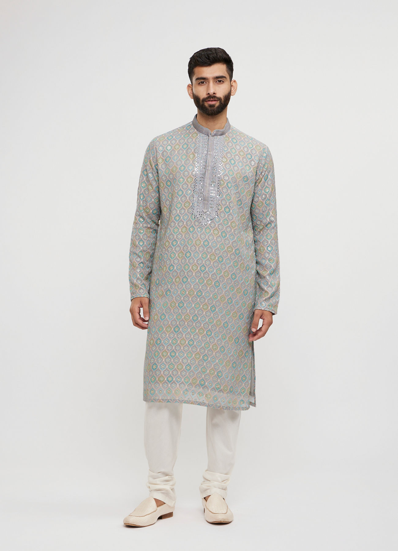 Twamev Men Grey Georgette Embroidered Kurta Set