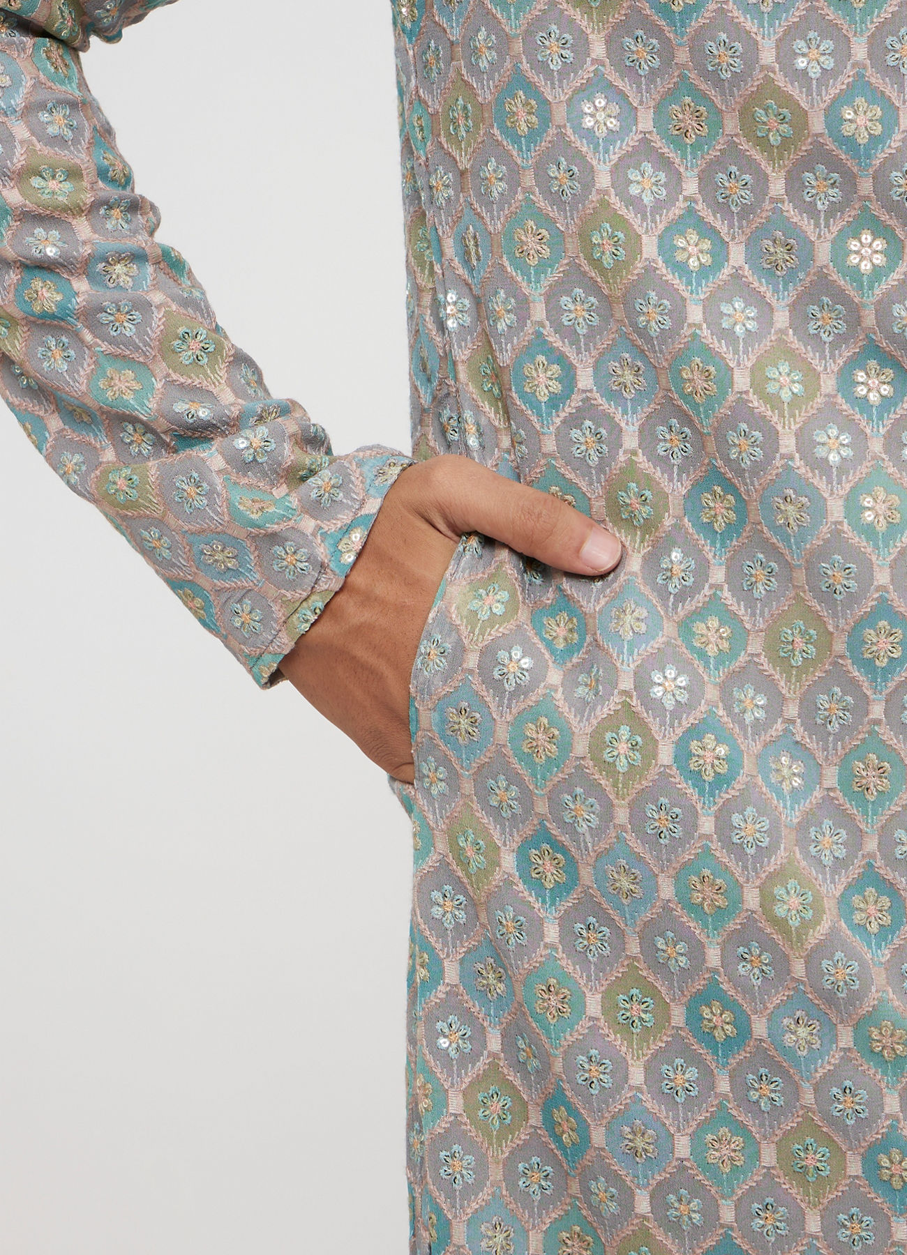 Twamev Men Grey Georgette Embroidered Kurta Set