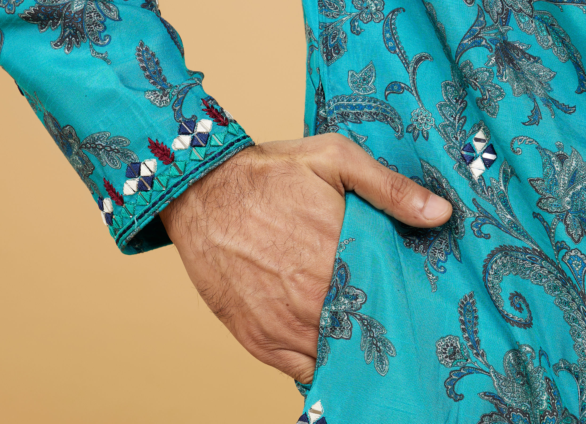 Twamev Men Teal Blue Charm Kurta Pajama