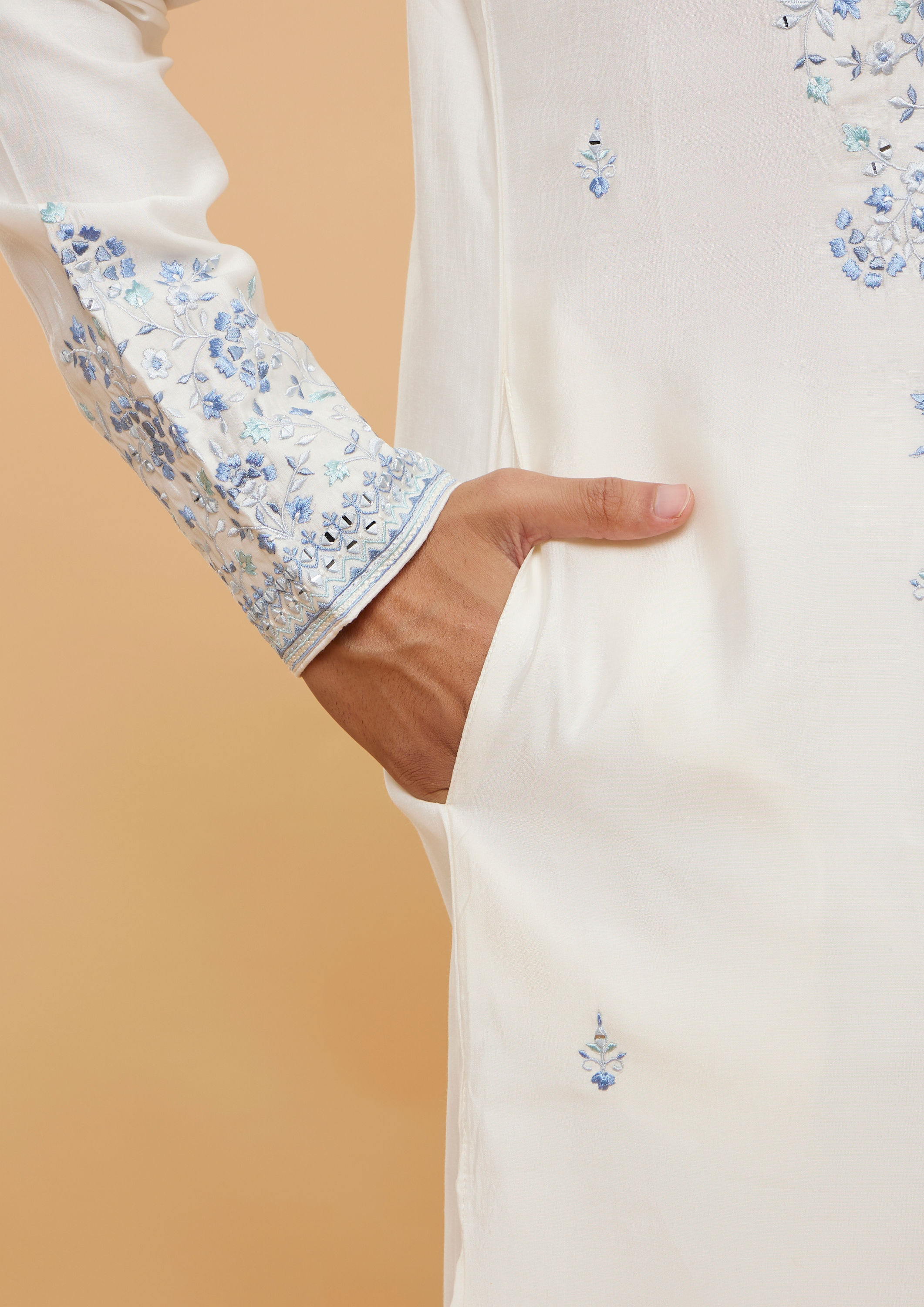 Twamev Men Elegant Dual tone Kurta Pajama