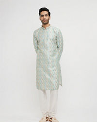 Twamev Men Aqua Green Georgette Embroidered Kurta Set